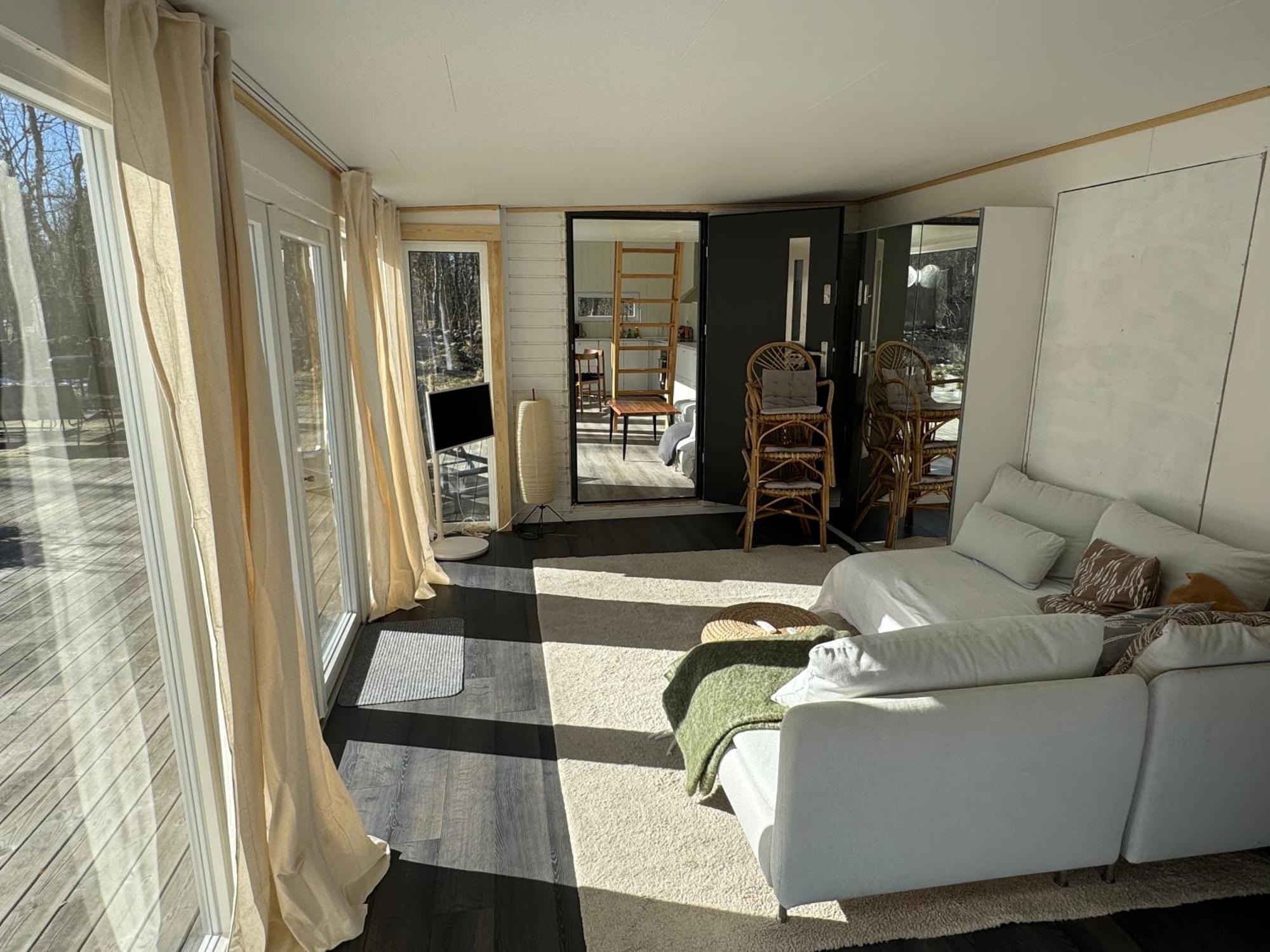 Västra Torup Cabin In The Forest With Spa Bath מראה חיצוני תמונה